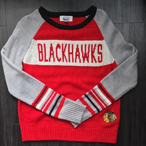 Touch by Alyssa Milano Sweaters - Red and Gray Blackhawks Knit Sweater